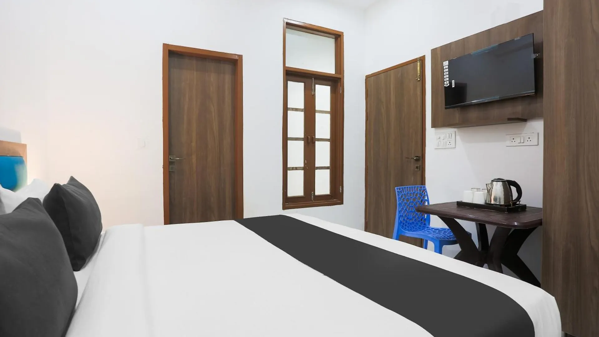 Hotel O K2 Guest House Gurgaon