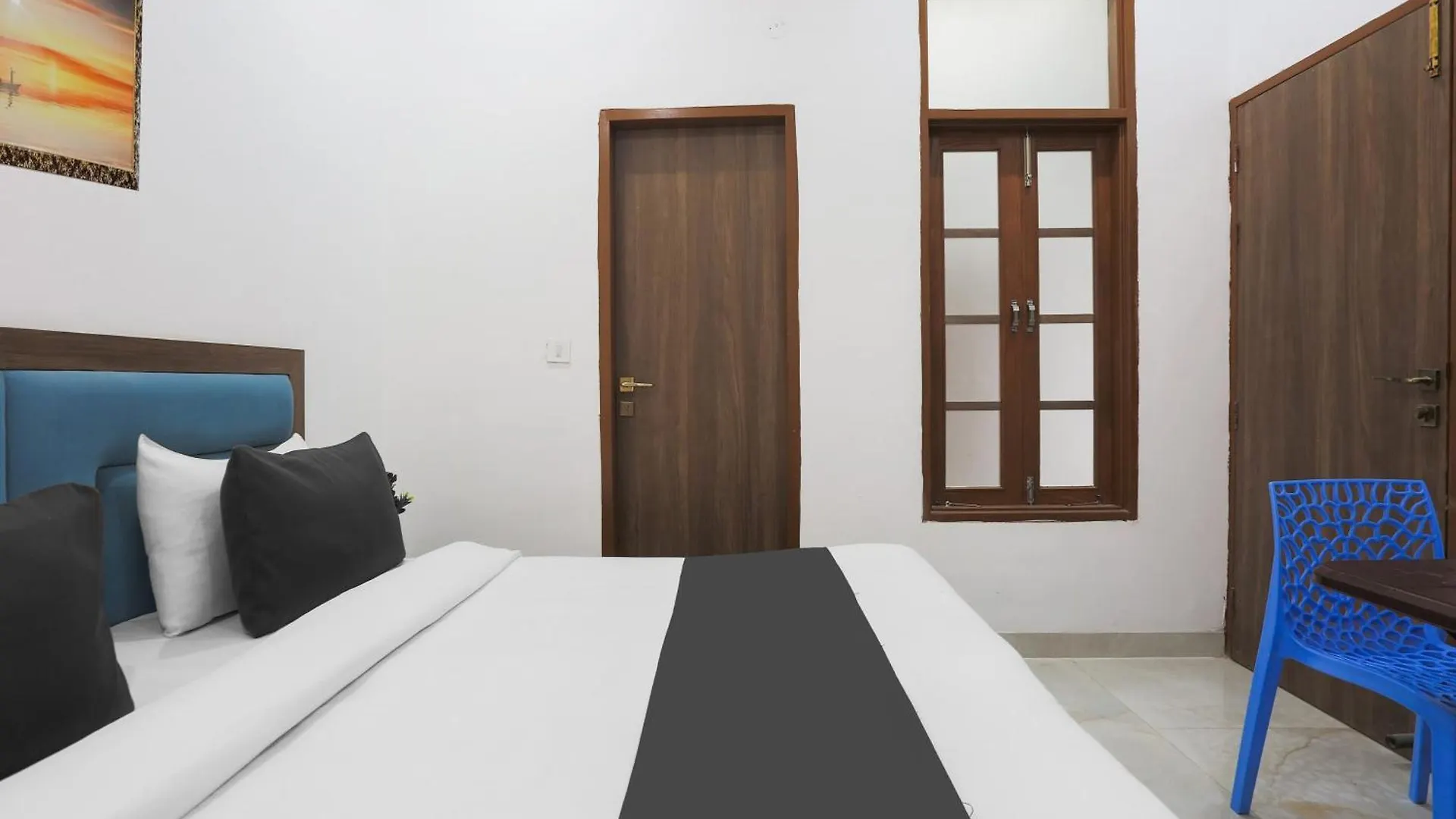 Hotel O K2 Guest House Gurgaon