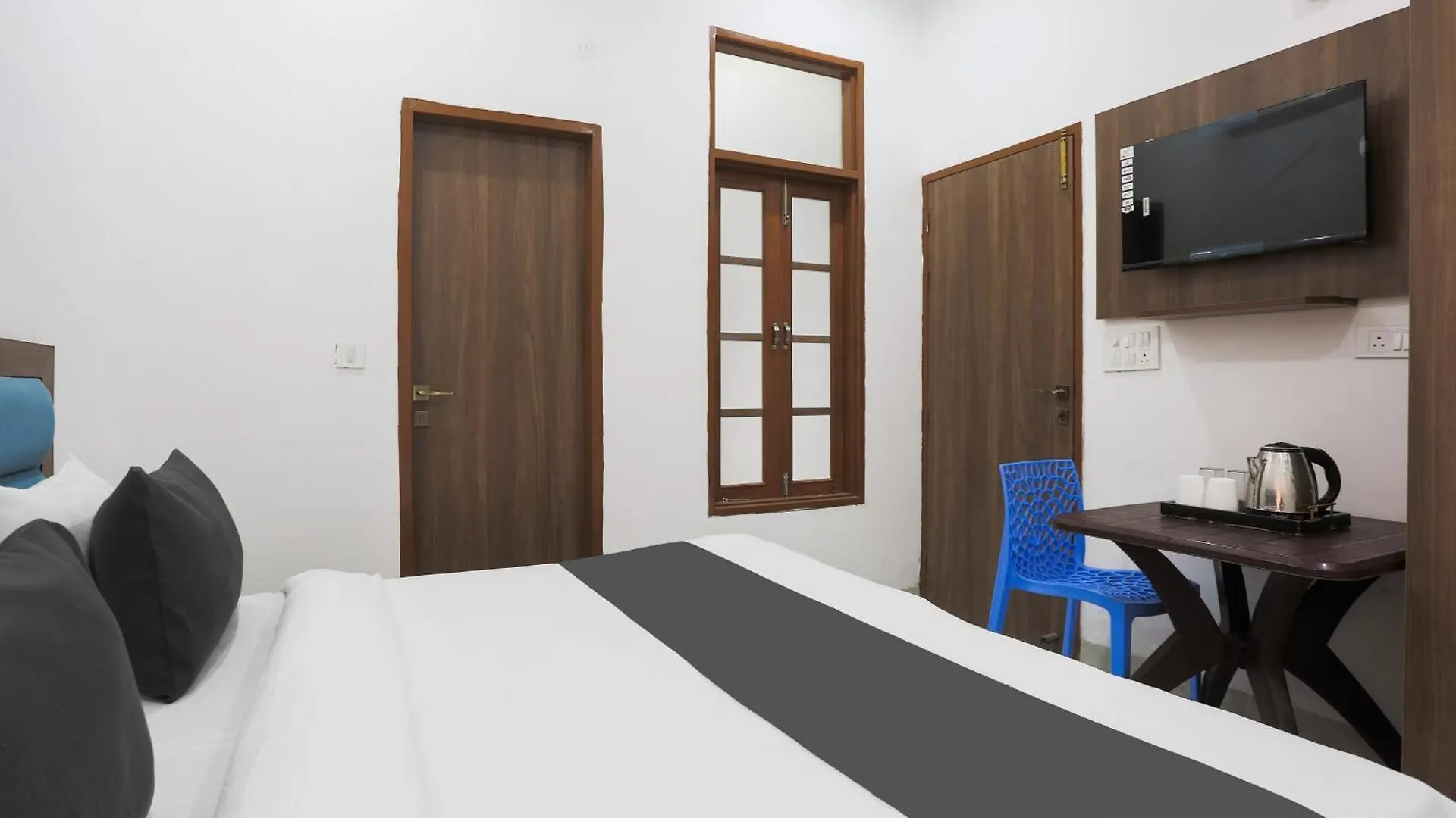 Hotel O K2 Guest House Gurgaon