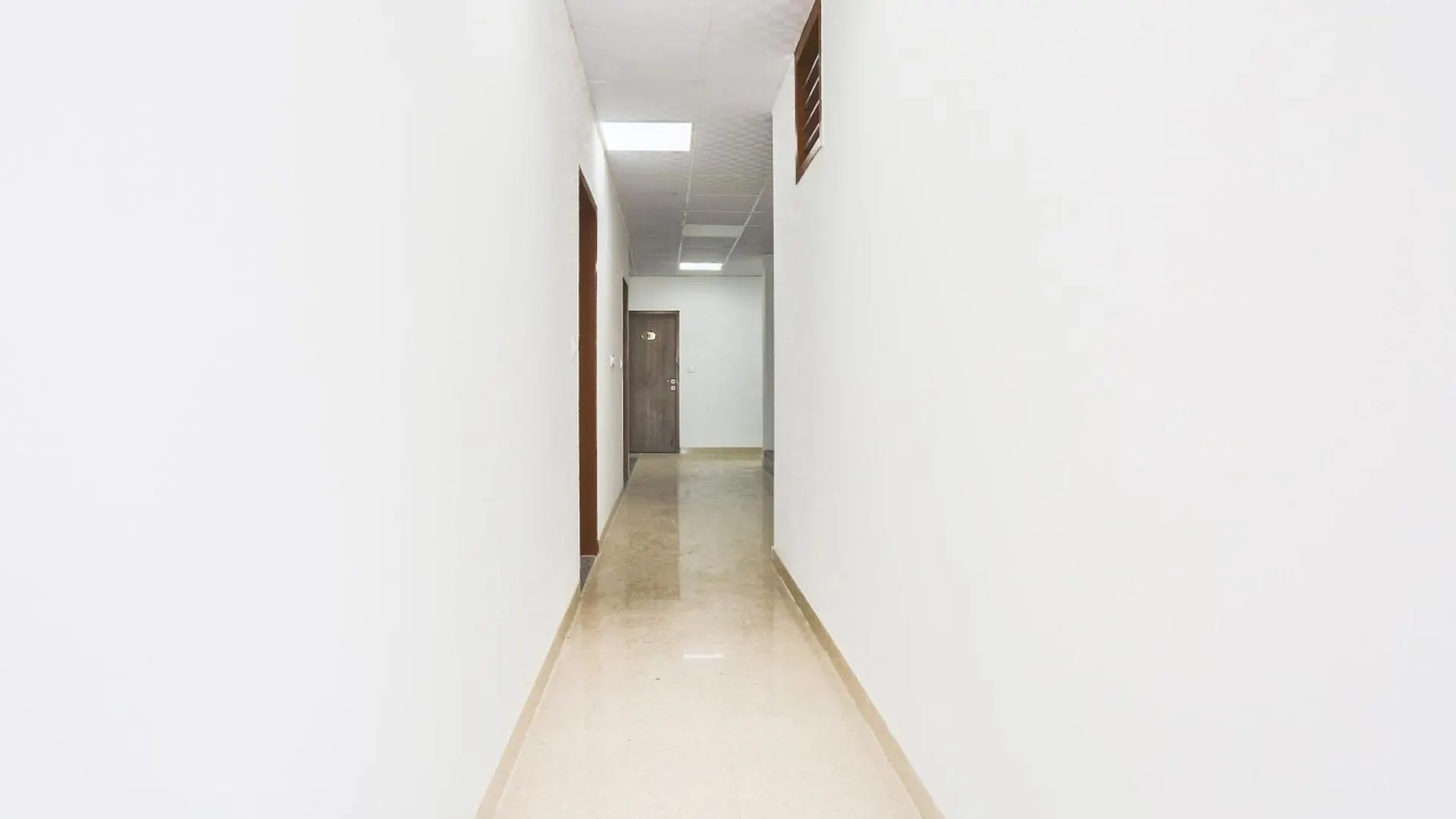 Hotel O K2 Guest House Gurgaon 3*,  India