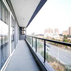 Flora Residency Гургаон